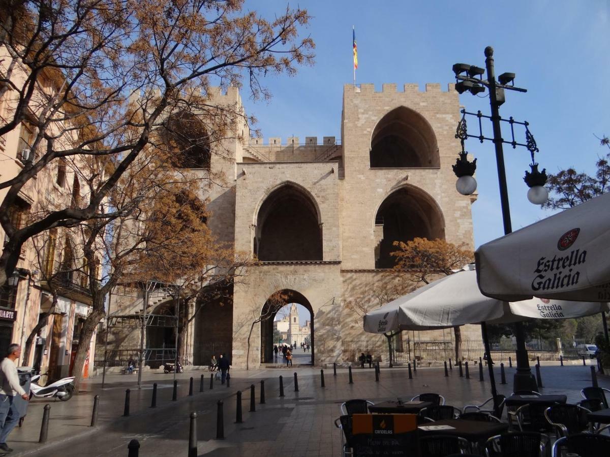 Valencia What Else... ภายนอก รูปภาพ